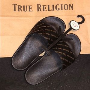 True Religion Slides